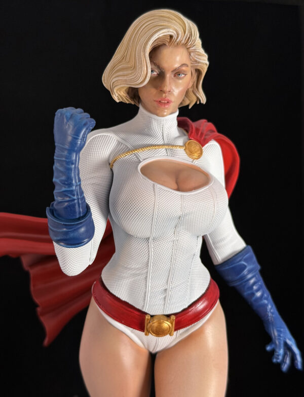 Figurine Power Girl Fanart