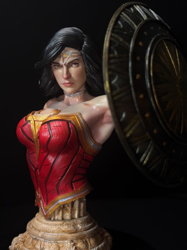 BUST WONDER WOMAN FAN ART