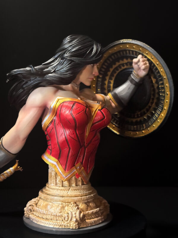 BUST WONDER WOMAN FAN ART