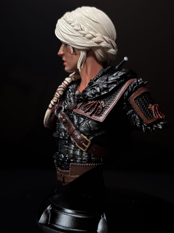 IMG_5441 BUST CIRI FAN ART